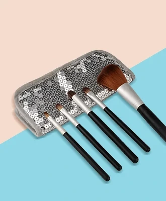 Make -upborstelset